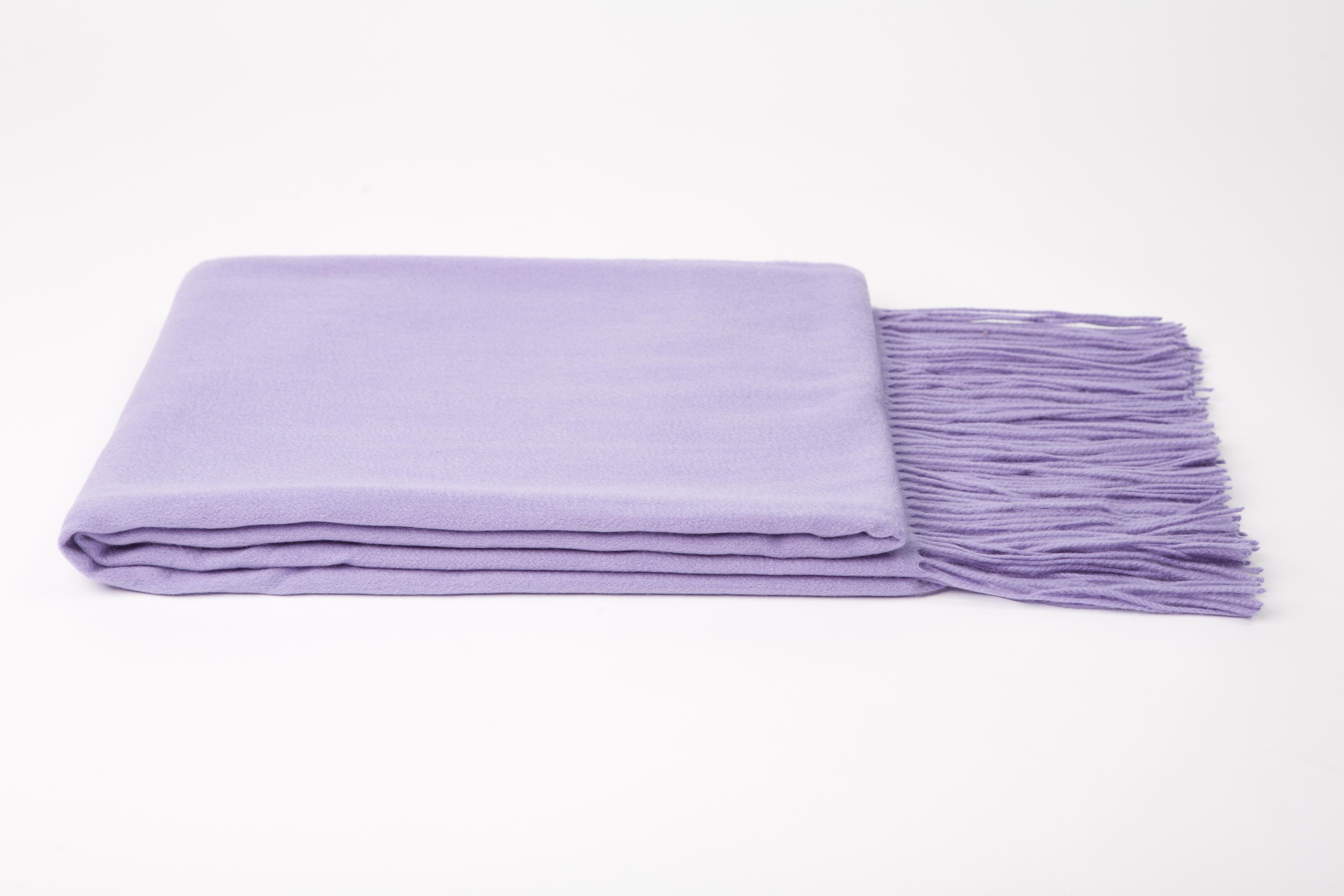 a & R Cashmere NBW100SND Modern Basket Weave Cashmere Blend Throw Sand a & R Cashmere NBW100SND Modern Basket Weave Cashmere Blend Throw Sand
