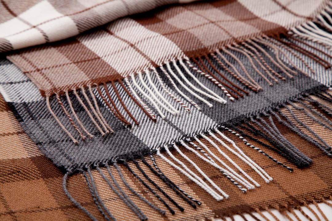 a & R Cashmere NBW100SND Modern Basket Weave Cashmere Blend Throw Sand a & R Cashmere NBW100SND Modern Basket Weave Cashmere Blend Throw Sand